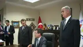 EKONOMİ BAKANI NİHAT ZEYBEKÇİ MİTSO’NUN KONUĞU OLDU