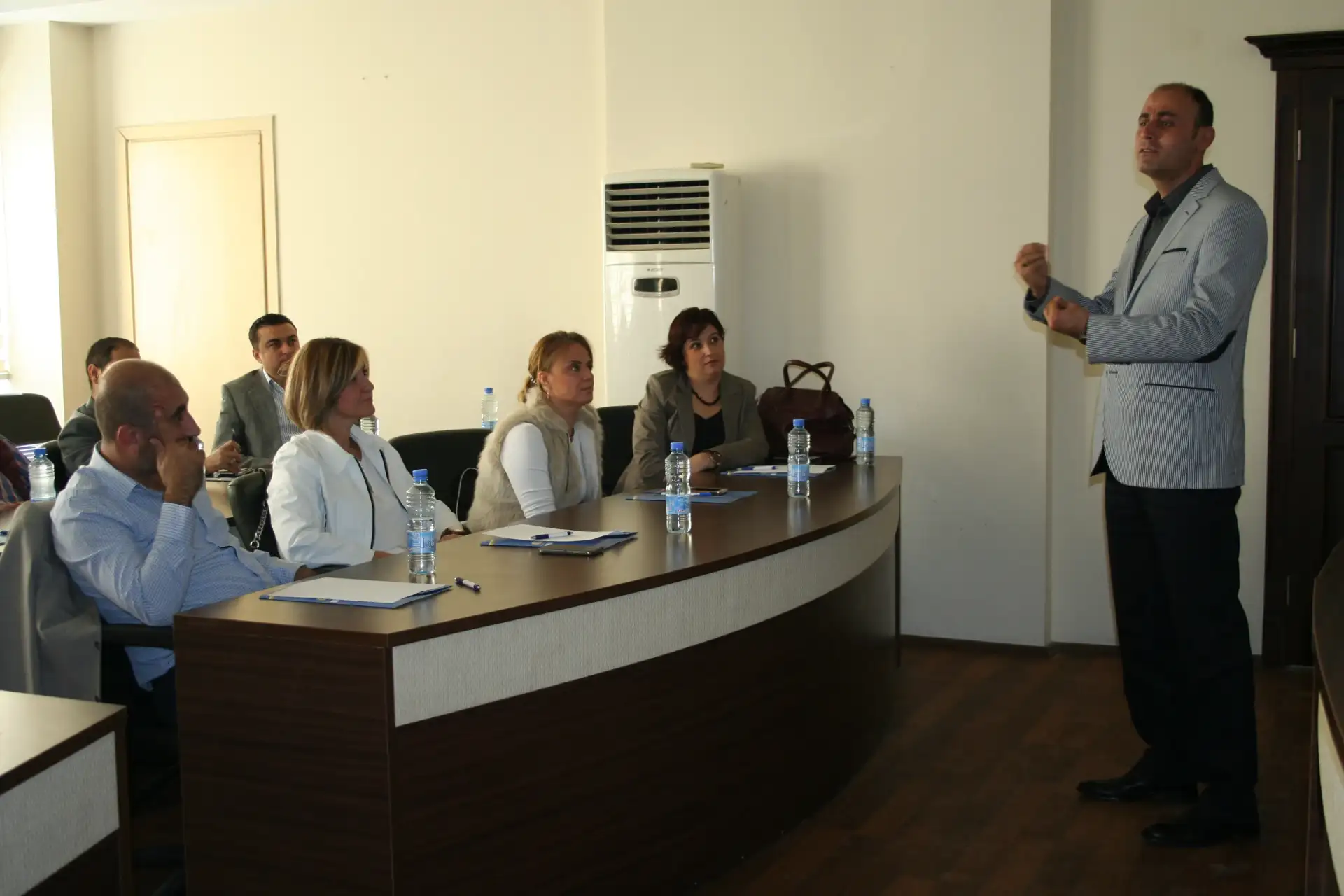 Sigortacılara ilginç soru: " BAKKAL MI OLACAKSINIZ,  SÜPERMARKET Mİ?" - 5