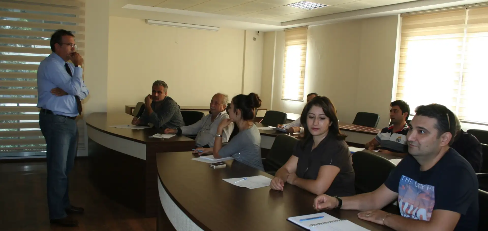 ORTANIN ALTI VE ALT GELİR GRUPLARINA YÖNELİK ÜRETİM KAZANDIRIYOR