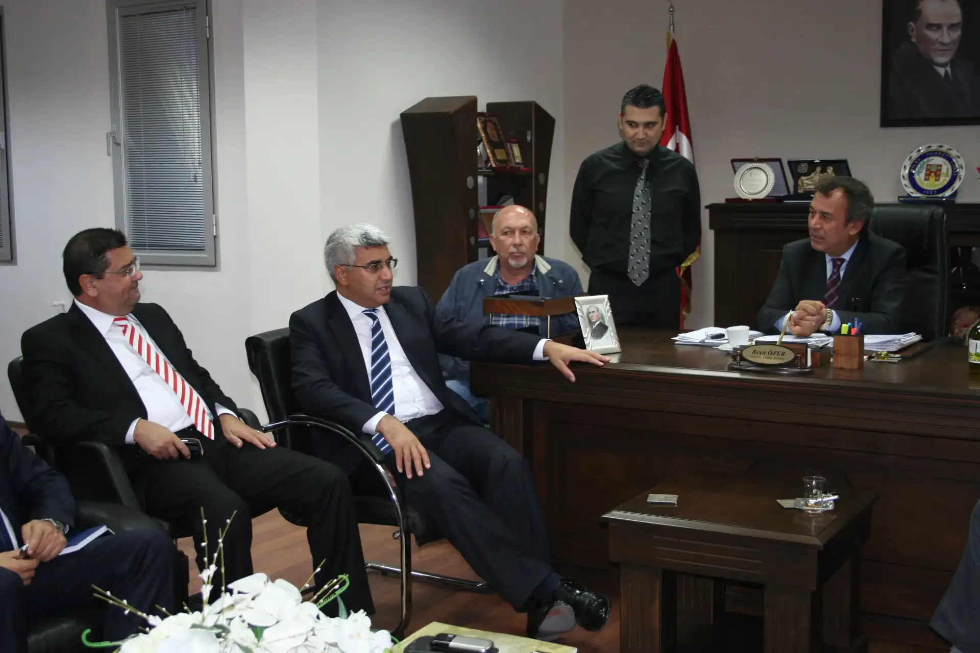 ZEYTİN HASADI ŞENLİĞİNE DOĞRU... MİLAS ZEYTİN HASADI ŞENLİĞİ'NE MİLLİ PİYANGO DA KATILIYOR - 1