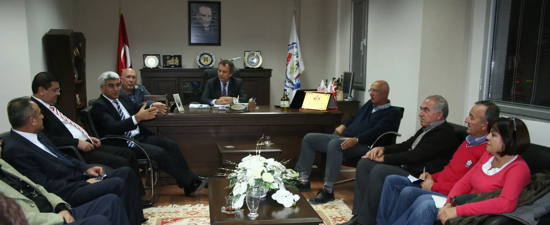 ZEYTİN HASADI ŞENLİĞİNE DOĞRU... MİLAS ZEYTİN HASADI ŞENLİĞİ'NE MİLLİ PİYANGO DA KATILIYOR