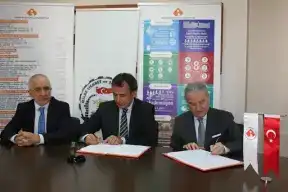 MİTSO ÜYELERİNİN 1. DERECEDAN YAKINLARINA İZMİR EKONOMİ ÜNİVERSİTESİ ÜCRETLERİNDE YÜZDE 15 İNDİRİM OLANAĞI SAĞLANDI.