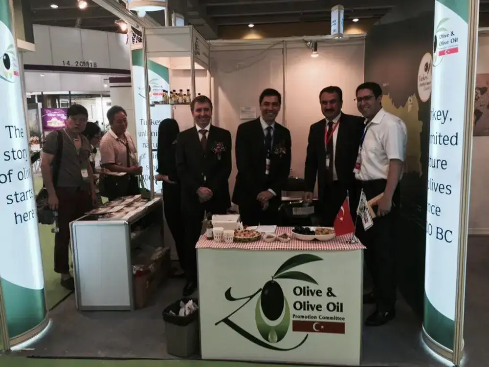 ÇİN TÜRK ZEYTİNYAĞI YİYECEK TÜRKİYE ÇİN’E 5 BİN TON ZEYTİNYAĞI SATMAYI HEDEFLİYOR