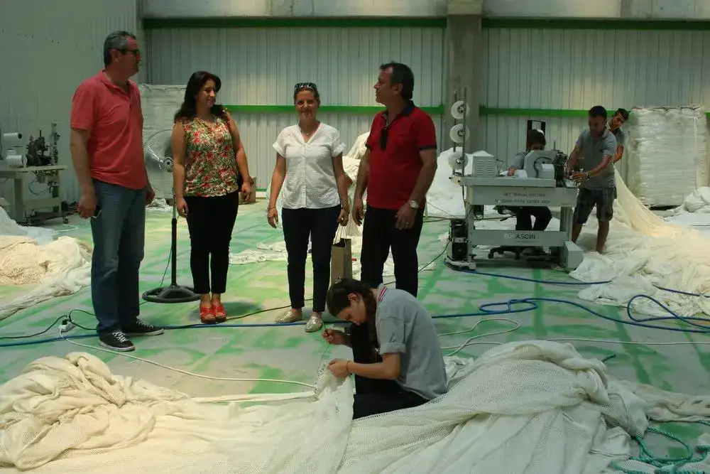 Önce girişimcilik eğitimi aldı, sonra atölye kurup iş sahibi oldu BEÇİN'DE BALIK HAVUZLARI İÇİN AĞ ÜRETİYORLAR - 1