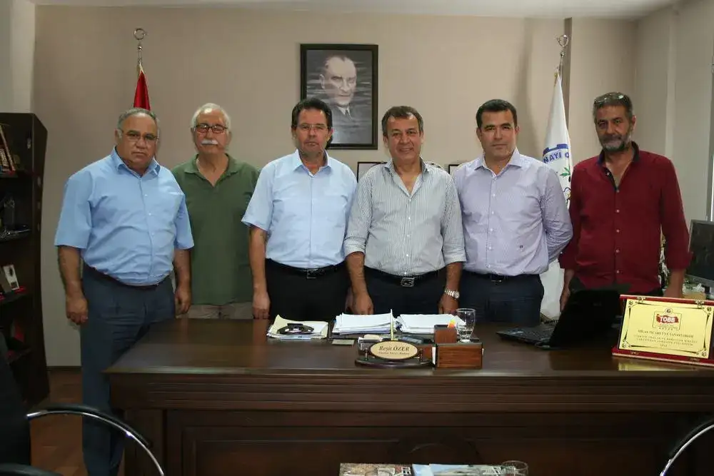 MİLAS MESLEK ODALARINDAN TERÖRE ORTAK TAVIR:TERÖRÜ VE BÖLÜCÜ TERÖR ÖRGÜTÜNÜ LANETLİYOR, HALKIMIZI KIŞKIRTMALARA KARŞI SAĞDUYULU VE SABIRLI OLMAYA ÇAĞIRIYORUZ.