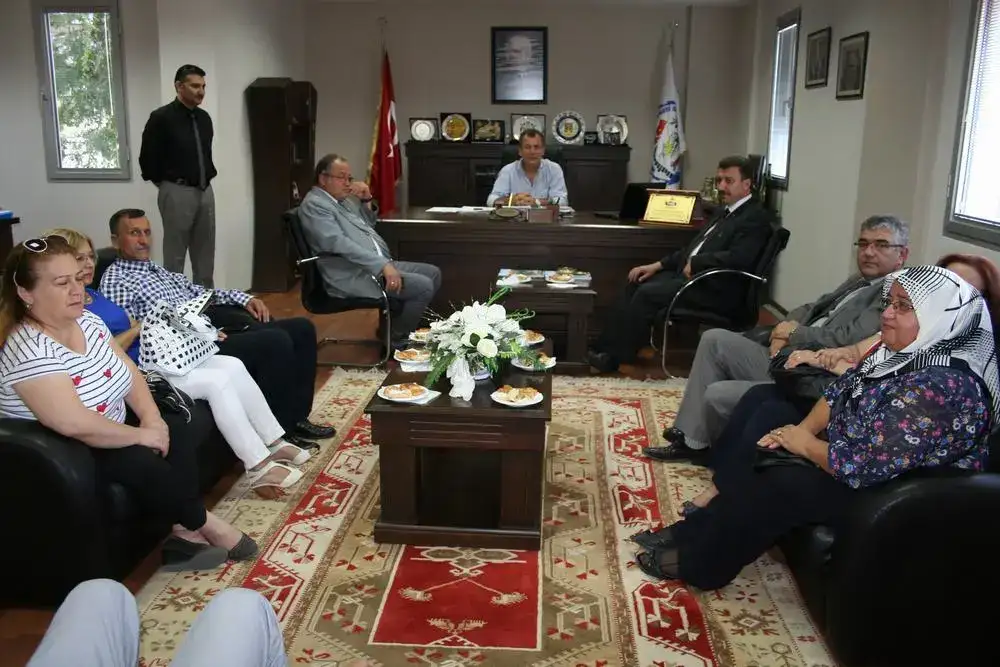 MHP Muğla Milletvekili Mehmet Erdoğan MİTSO'da. "ÜLKENİN EN ÖNEMLİ BEKLENTİSİ HUZUR" - 1