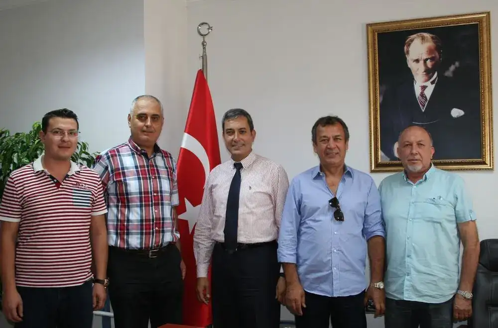 MİTSO Yönetimi, yeni Emniyet Müdürü Cüneyt Yörükoğlu'nu ziyaret ederek kutladı. "MİLAS'TA MOBESEDEN SONRA PLAKA TARAMA SİSTEMİ DE DEVREYE GİRCEK"