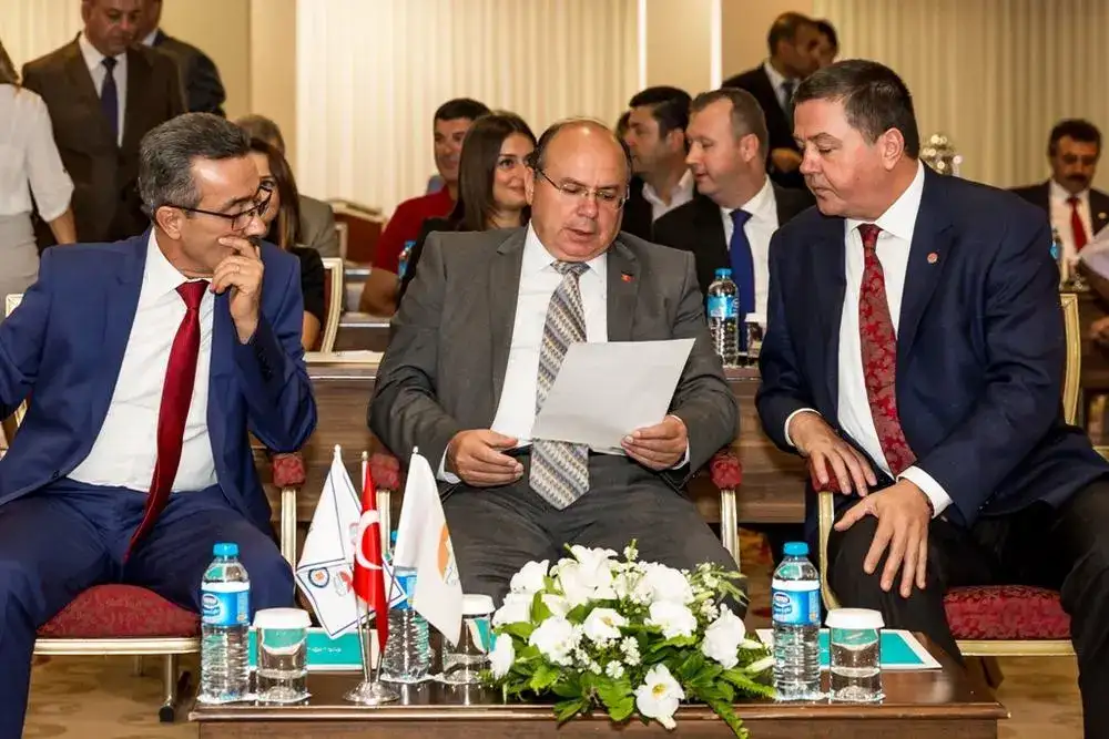 TOBB üyesi Muğla Odaları ve Borsa, 26. toplantısını Marmaris'te yaptı MUĞLA ODALARI VE BORSA MARMARİS'TE BULUŞTU - 1