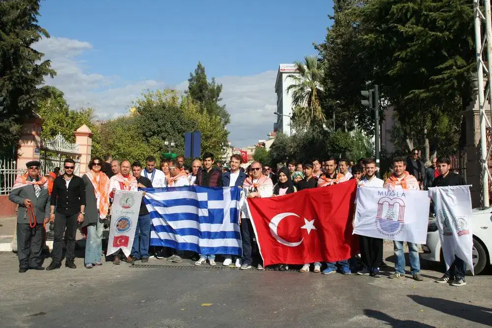 2. Milas Zeytin Hasat Şenliği başarıyla gerçekleştirildi. MİLAS ZEYTİN HASAT ŞENLİĞİYLE ŞENLENDİ - 3