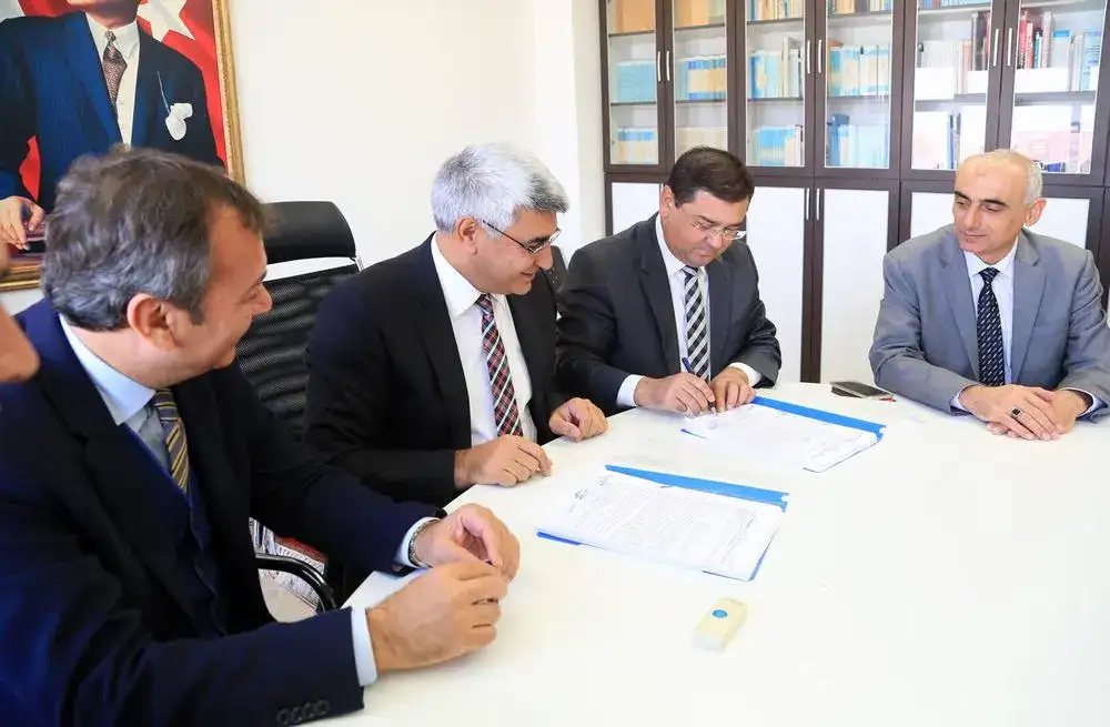 MİLAS OSB'DE ALTYAPI YAPIMI İÇİN İMZALAR ATILDI - 2