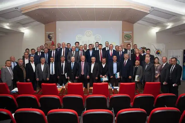 TOBB ÜYESİ MUĞLA ODALARI FETHİYE'DE BULUŞTU.