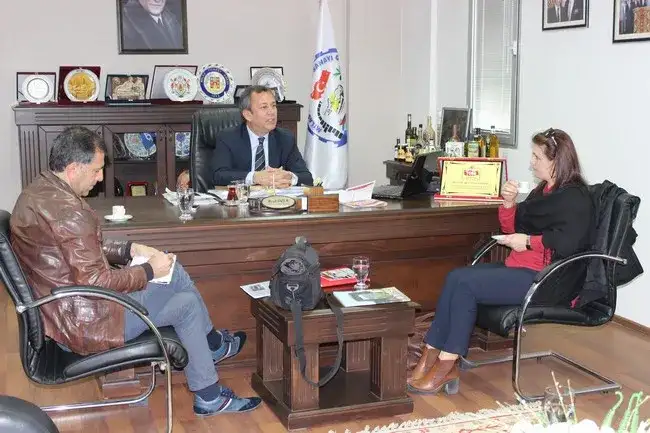 Dünya gazetesine röportaj veren MİTSO Yönetim Kurulu Başkanı Reşit Özer: "MİTSO, MİLAS'IN 4 T'SİNE SAHİP ÇIKIYOR"