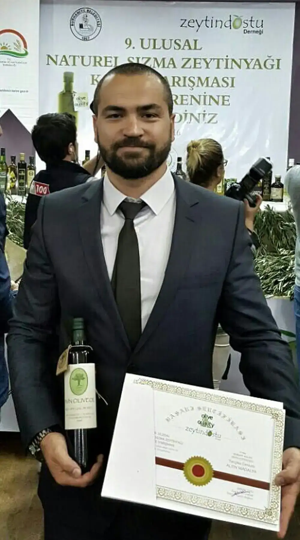 Milas'ın Derince köyündeki zeytinlerden elde edildi:  DİVİN ZEYTİNYAĞI AYVALIK'TA ALTIN MADALYA KAZANDI - 4