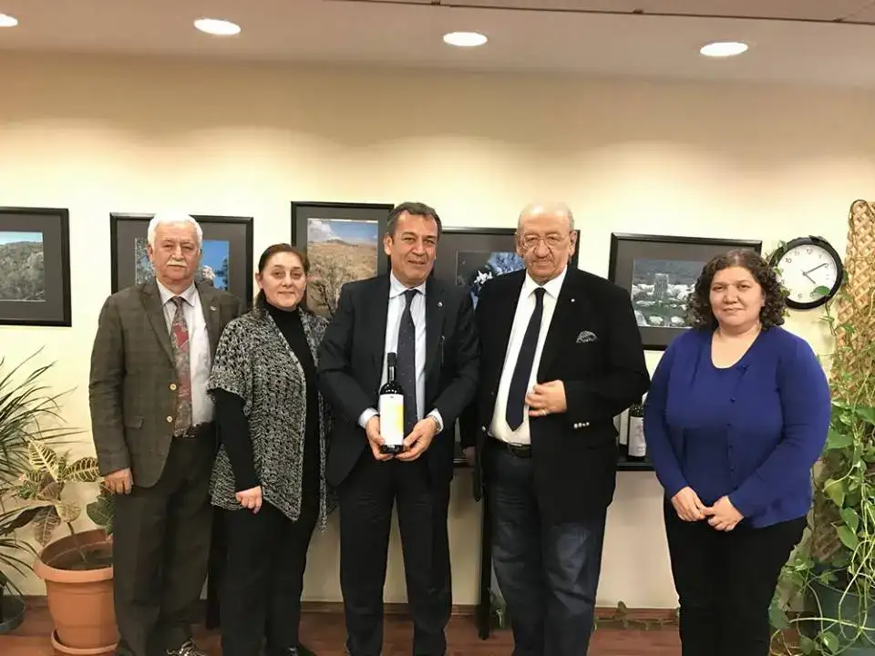 TARİŞ'in efsane ismi H.Cahit Çetin'den MİTSO'ya büyük övgü;  "MİLAS ZEYTİNYAĞI İÇİN ÇOK BÜYÜK BİR İŞ BAŞARDINIZ"