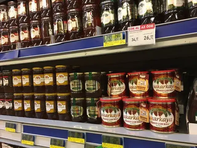 Milas Sakarkaya'nın "Kırmızı Bal"ı BİM'den sonra METRO'ya da girdi... - 1