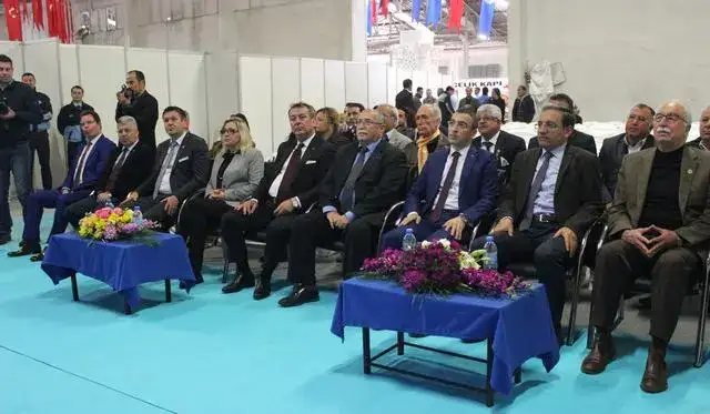 Milas Güney Ege Yapı Dekorasyon ve Peyzaj Fuarı açıldı MİLAS'TA İLK KEZ DÜZENLENEN YAPI FUARINDA 40 FİRMA STANT AÇTI - 3