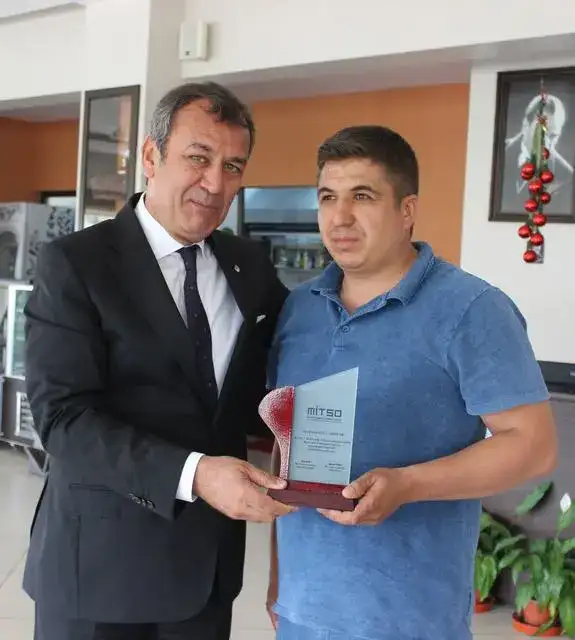 MİTSO'DAN, İZMİR'DE OLİV TECH FUARINDA  MİLAS ZEYTİNYAĞINI TANITAN FİRMALARA TEŞEKKÜR PLAKETİ - 3