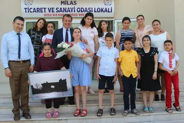 MİTSO'NUN ÖZEL KONUKLARINDAN TEŞEKKÜR  *MİTSO Yönetim Kurulu Başkanı Reşit Özer; "Karadeveci Bakım ve Rehabilitasyon Merkezi'ne desteğimiz hep sürecek" dedi. - 1
