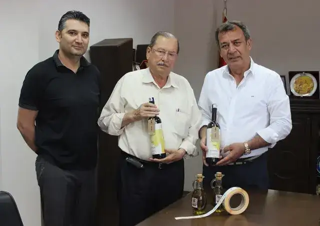 MİTSO'dan coğrafi işaret etiketi alan TARİŞ Kooperatif Başkanı Kamil Gül:  "MİTSO'NUN ZEYTİNYAĞINA COĞRAFİ İŞARET ALMASI BİR NİMETTİR" - 1