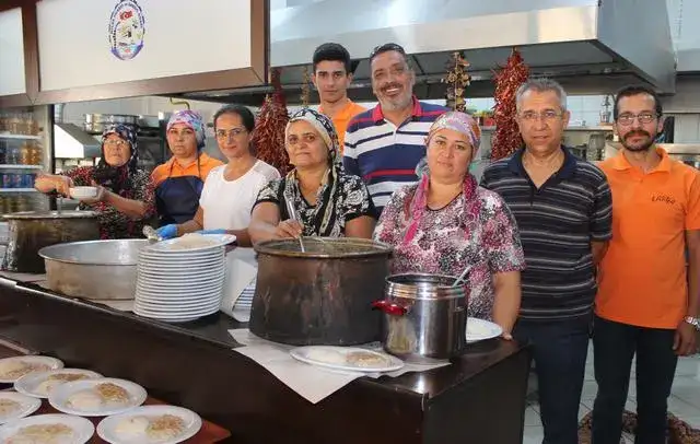 MİTSO'nun "Milas Ekonomisinin Öncüleri" ödül töreninde konuklara  MİLAS DÜĞÜN YEMEKLERİ İKRAM EDİLDİ - 1