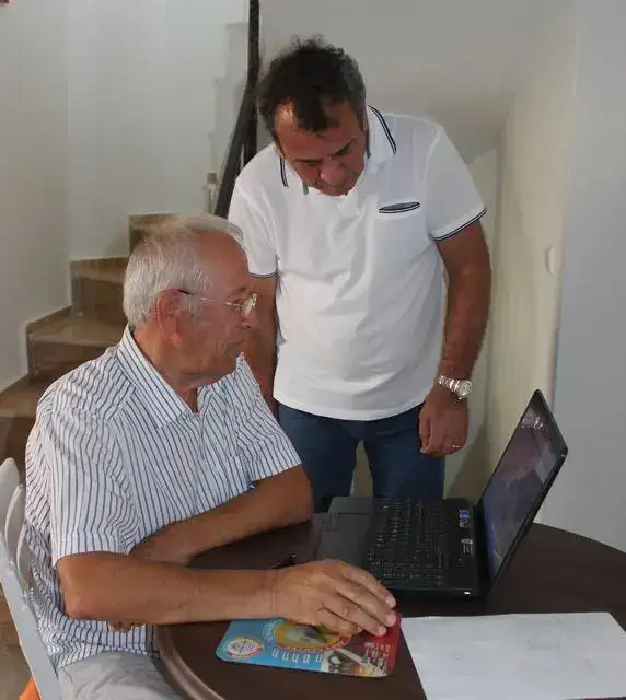 Türkiye'nin deprem haritasını hazırlayan 3 uzmandan birisi olan Türkiye Deprem Danışma Kurulu Üyesi Prof. Dr. Ali Koçyiğit'ten deprem gerçeği:    "BİNANIZIN ZEMİNİ SAĞLAM İSE KORKMAYIN" - 2