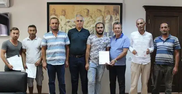 HAK EDENLER MİTSO'DA MESLEKİ YETERLİLİK BELGELERİNİ ALDILAR