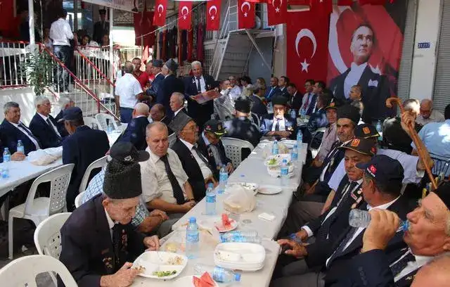 MİTSO'DAN GAZİLER GÜNÜNDE GAZİLERİMİZE YEMEKLİ KUTLAMA - 1