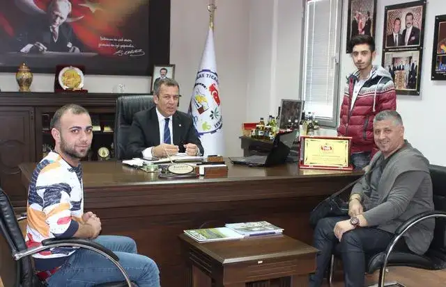 ŞAMPİYON KARATECİLER MİTSO'DA  "TESİS SORUNU ÇÖZÜMLENİRSE DÜNYA ŞAMPİYONASI MİLAS'TA YAPILACAK" - 1