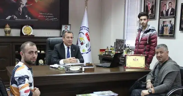 ŞAMPİYON KARATECİLER MİTSO'DA  "TESİS SORUNU ÇÖZÜMLENİRSE DÜNYA ŞAMPİYONASI MİLAS'TA YAPILACAK"