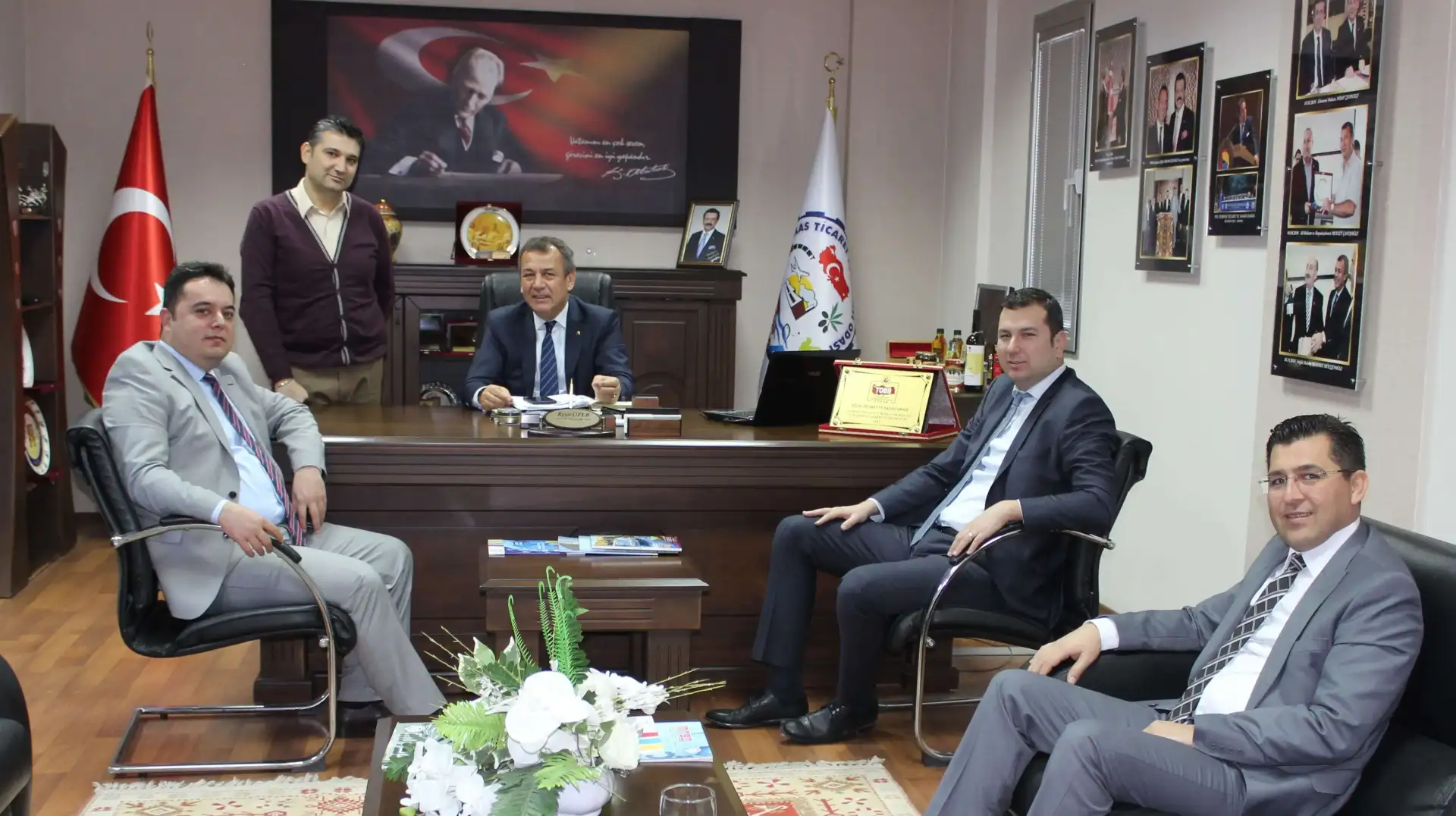 Vakıfbank'tan MİTSO'ya yeni yıl kutlama ziyareti: "BANKALAR MİLAS OSB'DE TALİ ŞUBE AÇABİLİR"