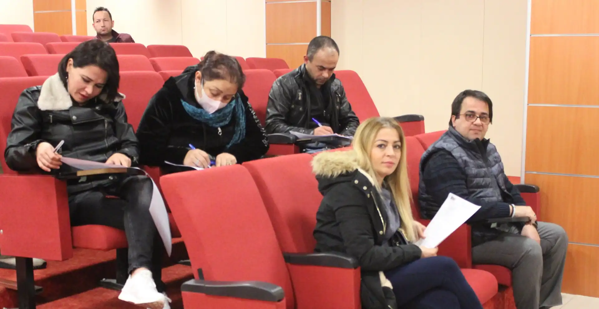 GİRİŞİMCİ ADAYLARI EĞİTİM İÇİN MİTSO'NUN SINAVINDA