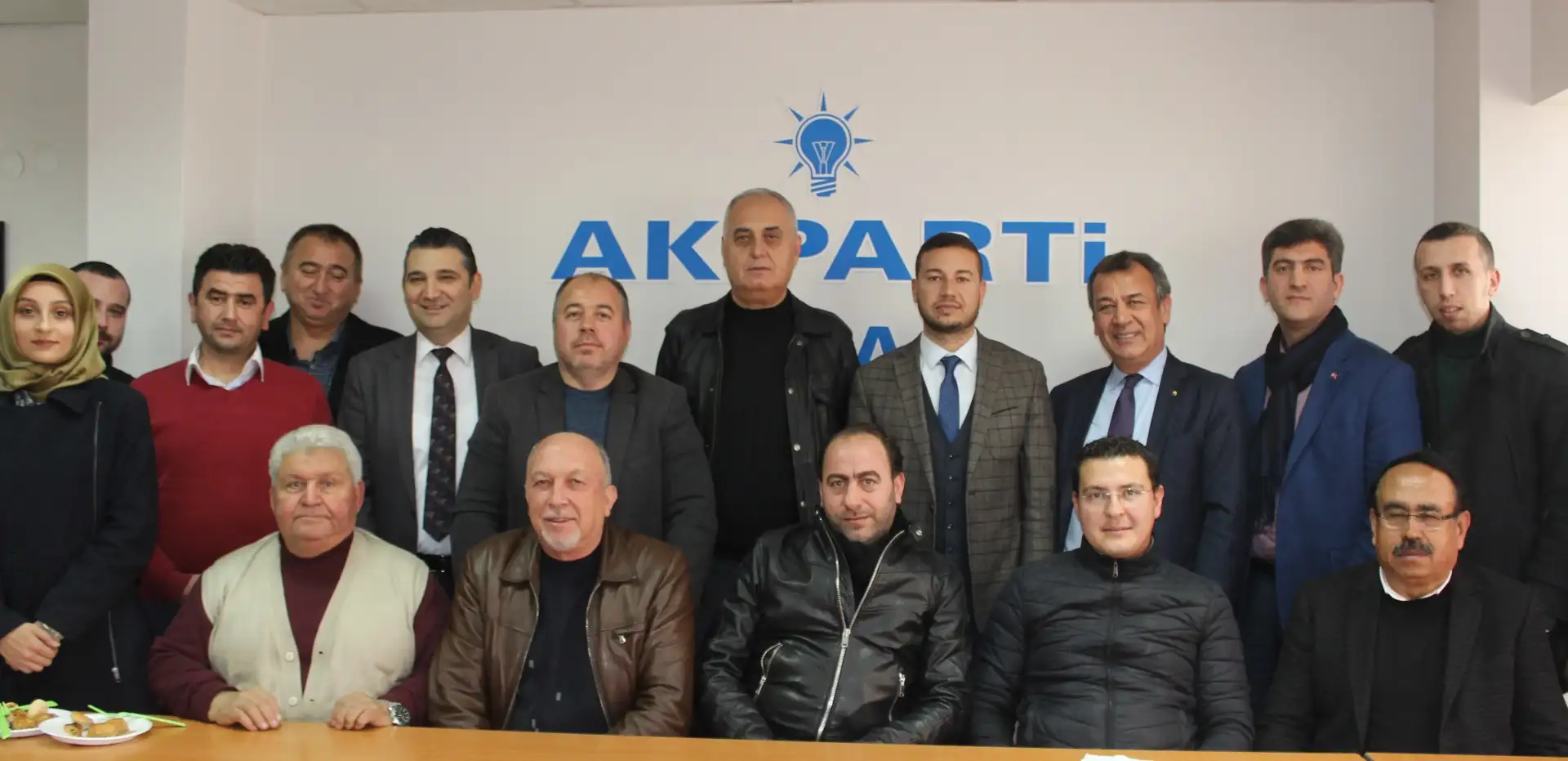 MİTSO'DAN AK PARTİ YÖNETİMİNE KUTLAMA ZİYARETİ: "MİLAS'A EN AZ İKİ YÜKSEKOKUL DAHA İSTİYORUZ"