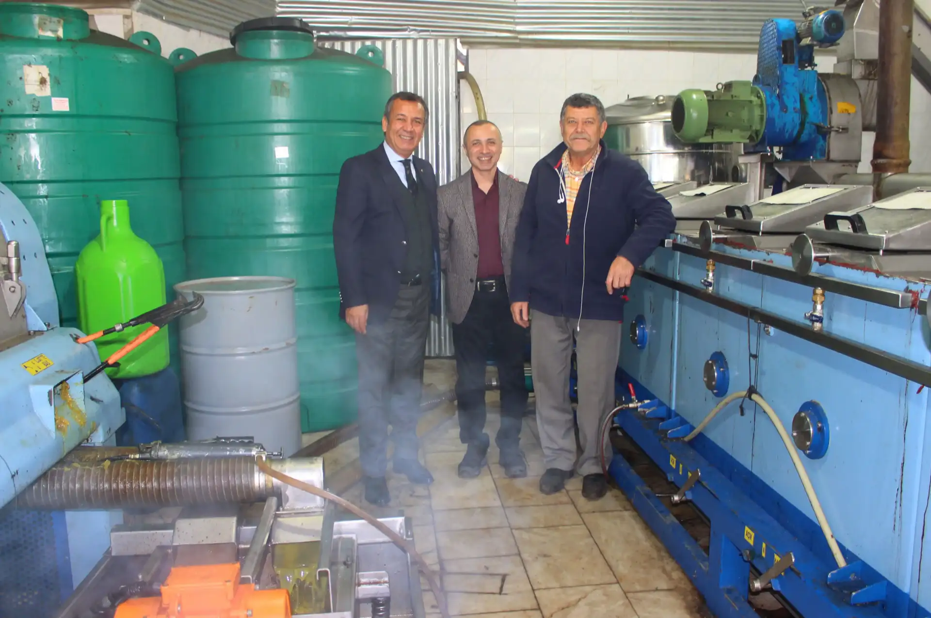 HÜRRİYET GAZETESİNDEN ADNAN KAYA MİTSO'NUN KONUĞU OLDU: "BİZİM TERCİHİMİZ ERKEN HASAT, SOĞUK SIKIM MEMECİK ZEYTİNYAĞI" - 1