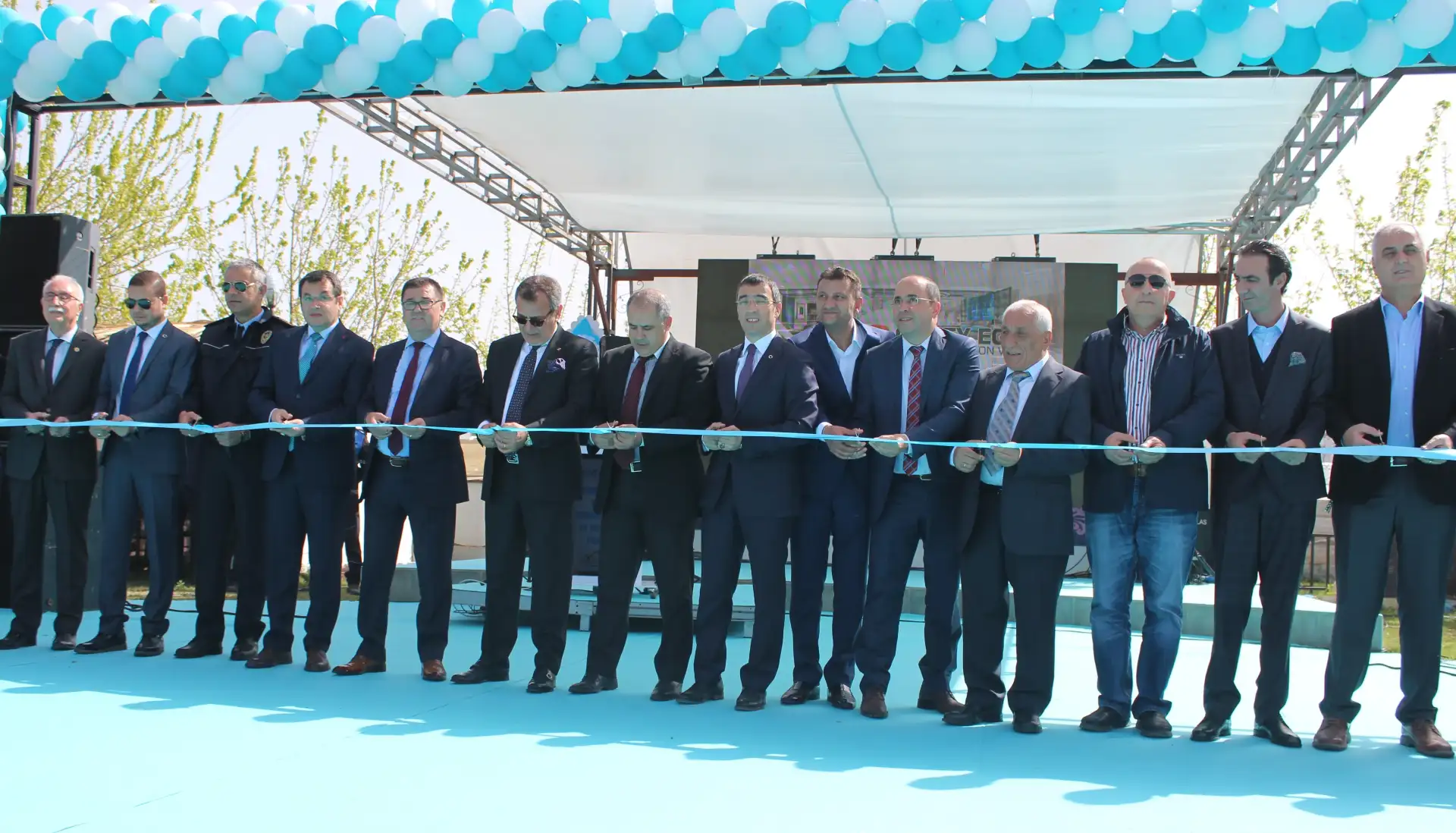 Milas'ta bir ayda ikinci fuar açıldı. 50 FİRMA,  210 FARKLI MARKADAN ÜRÜNLERİNİ SERGİLENİYOR