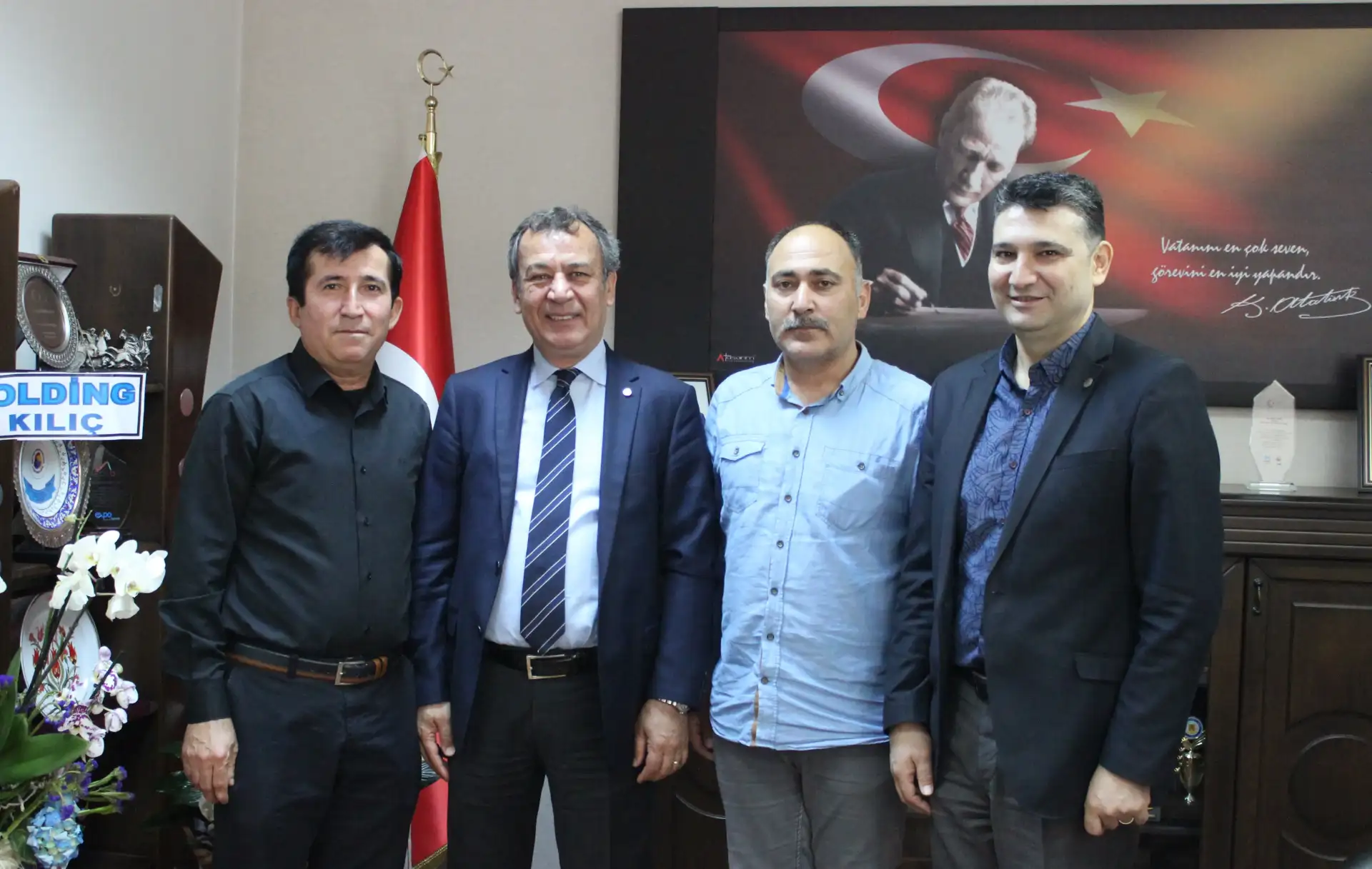 MİLAS YÖRÜK OBALARI KÜLTÜR DERNEĞİ'NDEN MİTSO'YA BOĞA GÜREŞİ DAVETİ - 1