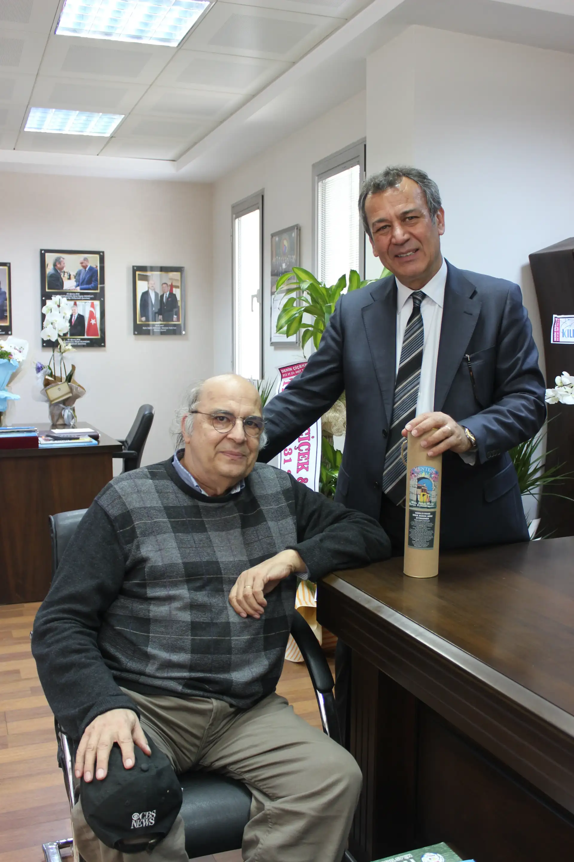 MEMECİK, GEMLİK VE DOMAT KARIŞTI,  "MENTEŞE SOM KARMA ZEYTİNYAĞI" OLDU - 1