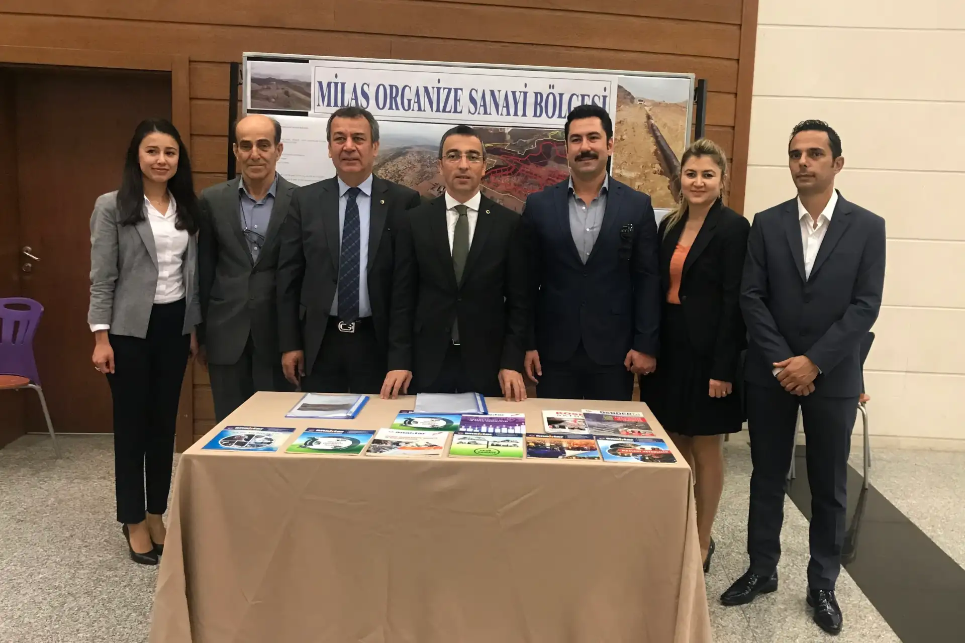 "Yerli düşün, milli üret sempozyumu"nda Milas OSB de tanıtıldı: MUĞLA'NIN YERLİ DÜŞÜN, MİLLİ ÜRET ÜSSÜ MİLAS OSB OLACAK - 1