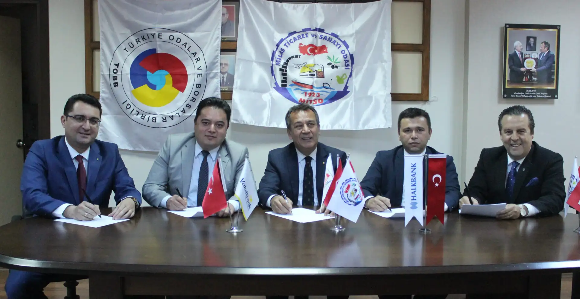 MİTSO, KOBİ'lere Nefes Kredisi verilmesi için dört banka ile protokol imzaladı