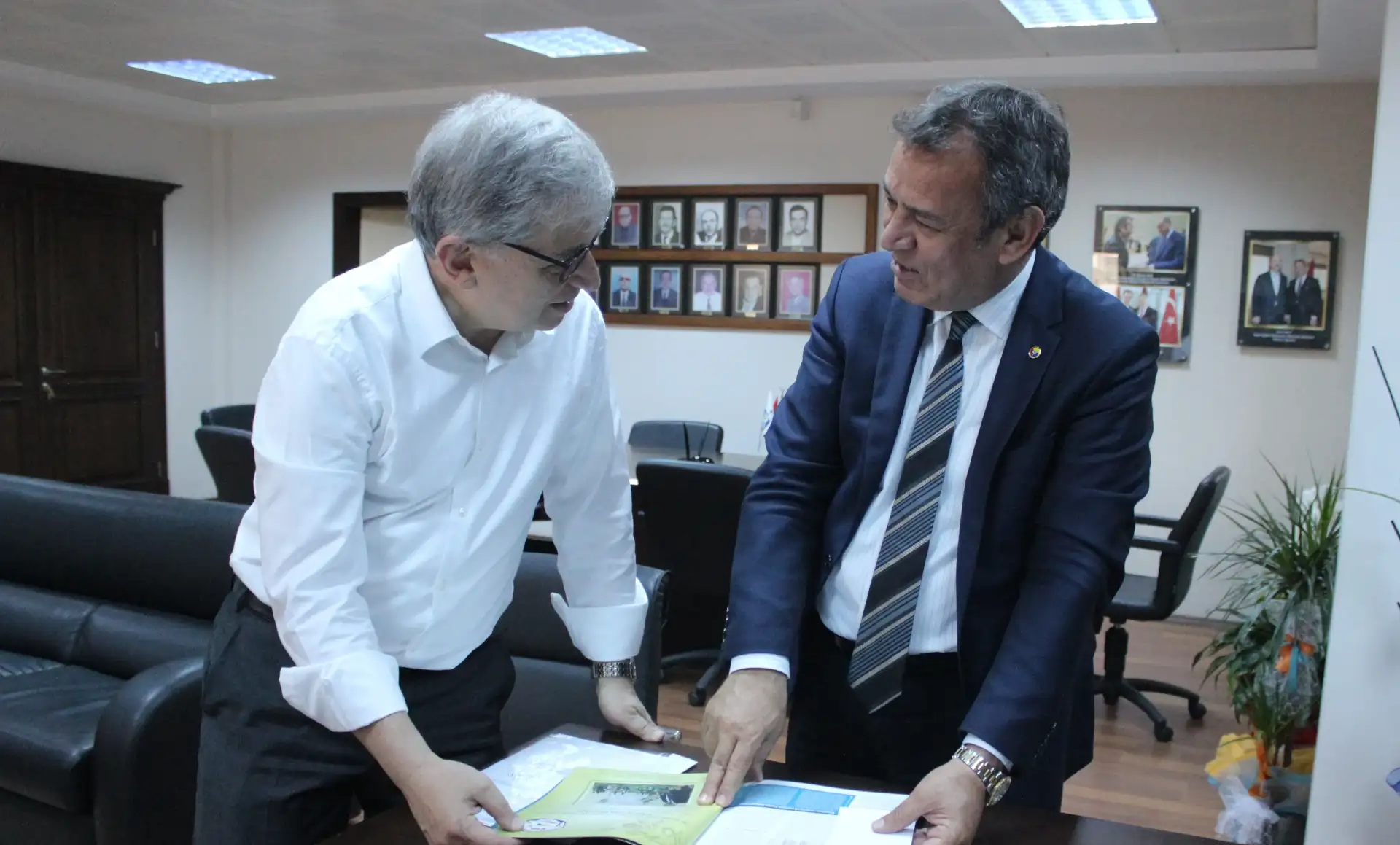 MİLAS ZEYTİNYAĞINA AB'DEN COĞRAFİ İŞARET ALMAK İÇİN YOL KISALDI. - 1