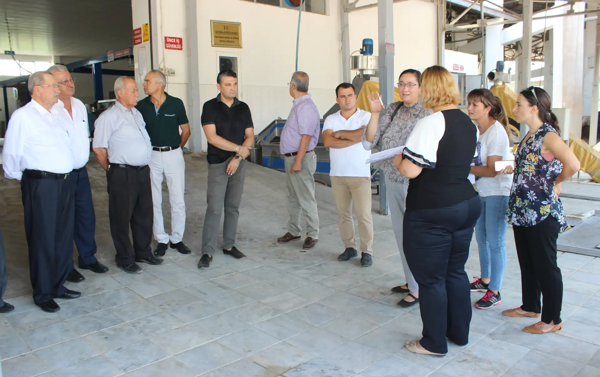 BAKANLIK DA MİLAS ZEYTİNYAĞINA AB'DEN COĞRAFİ İŞARET ALINMASININ TAKİBİNDE - 2