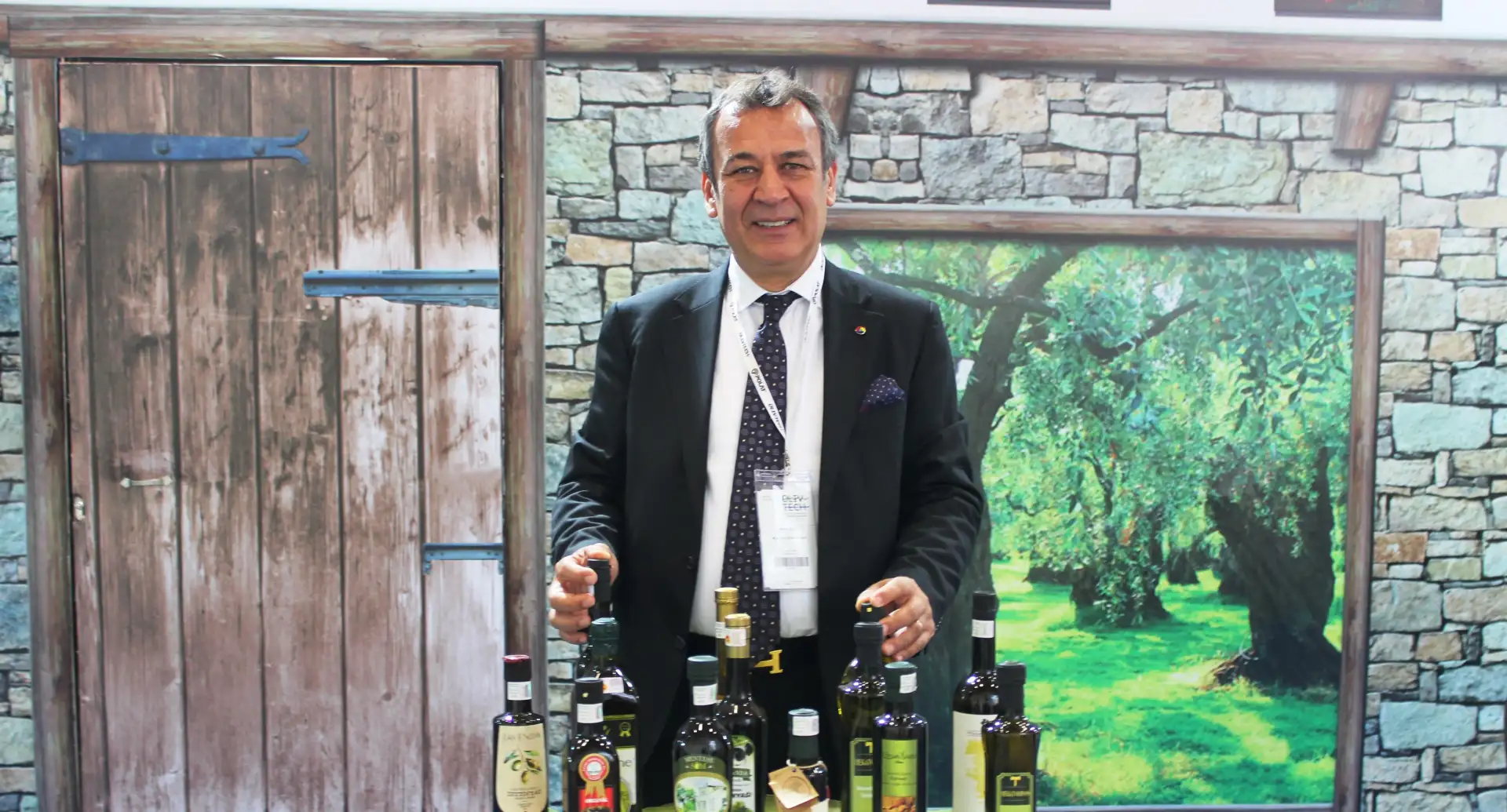 5 kıtada, 52 ülkeden 500 sızma zeytinyağı değerlendirildi: DÜNYANIN EN İYİ 500 SIZMA ZEYTİNYAĞINDAN 2'Sİ MİLAS'TAN