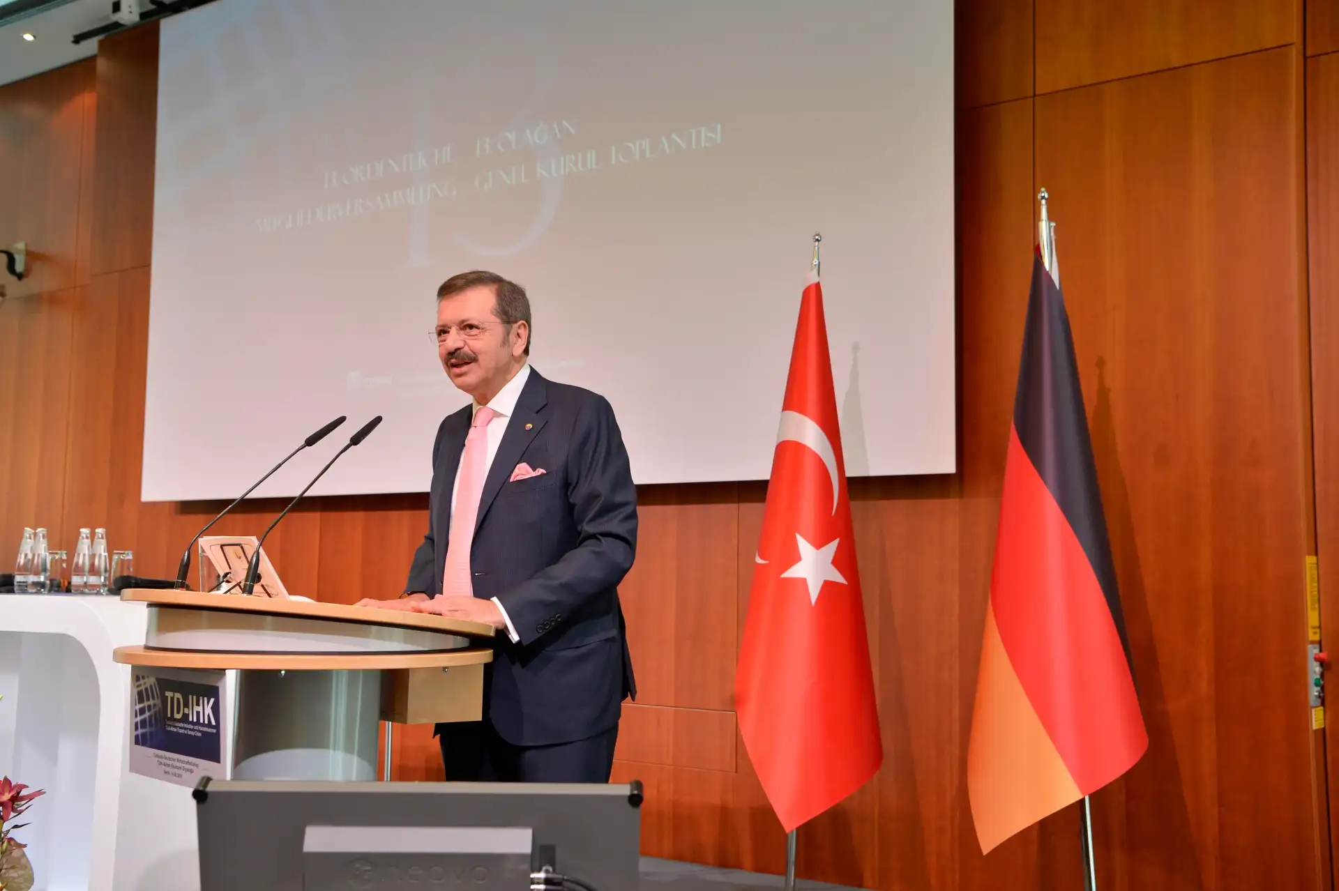 MİTSO da üye...  TÜRK - ALMAN TİCARET VE SANAYİ ODASI 13. GENEL KURULU BERLİN'DE YAPILDI - 1