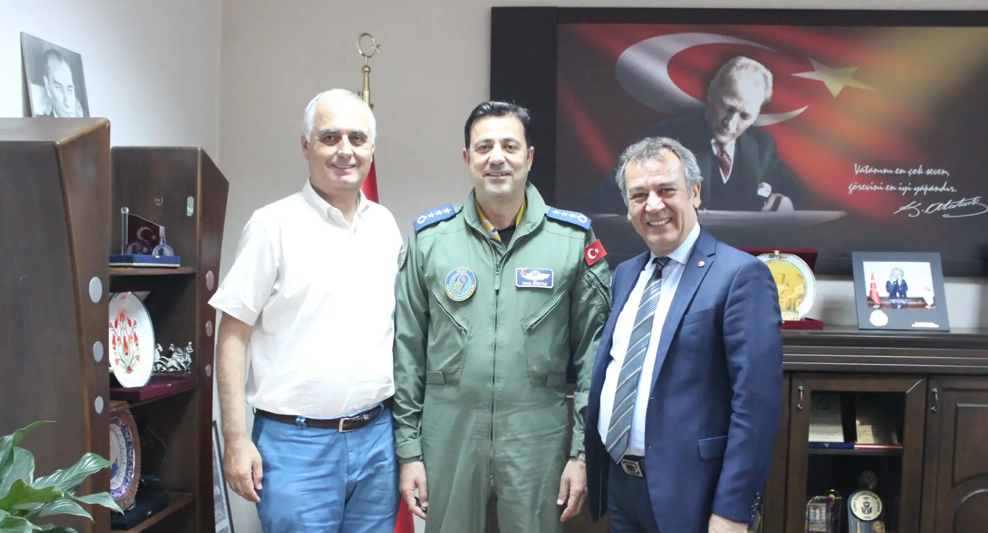 Albay Cenk Erataç'dan MİTSO'ya veda...