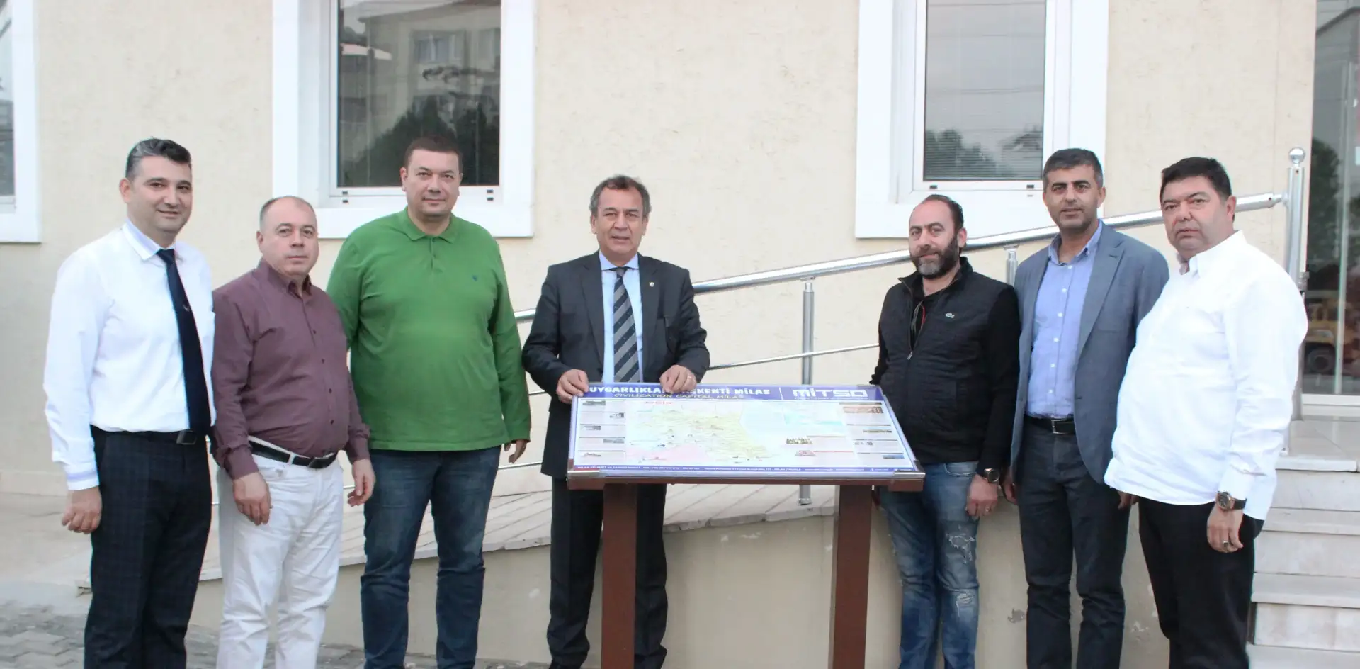 MİTSO'DAN MİLAS'I TANITIM İÇİN AYAKLI HARİTALAR