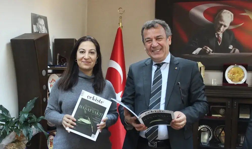 ÇEKİŞTE "ZEYTİN DİYARINDA HASAT VAKTİ"Nİ ANLATTI