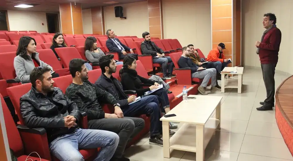 MİTSO - GEKA İŞBİRLİĞİNDE DIŞ TİCARET EĞİTİMİ BAŞLADI