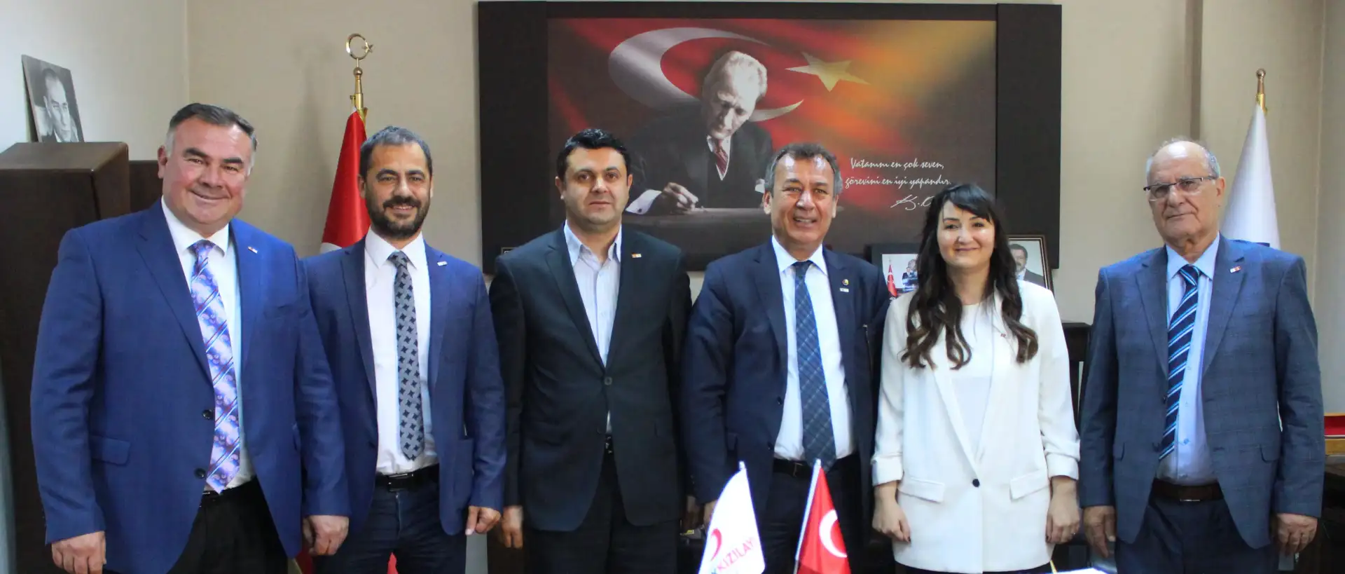 KIZILAY, ODA BAŞKANLARINI ÜYELİĞE DAVET EDİYOR