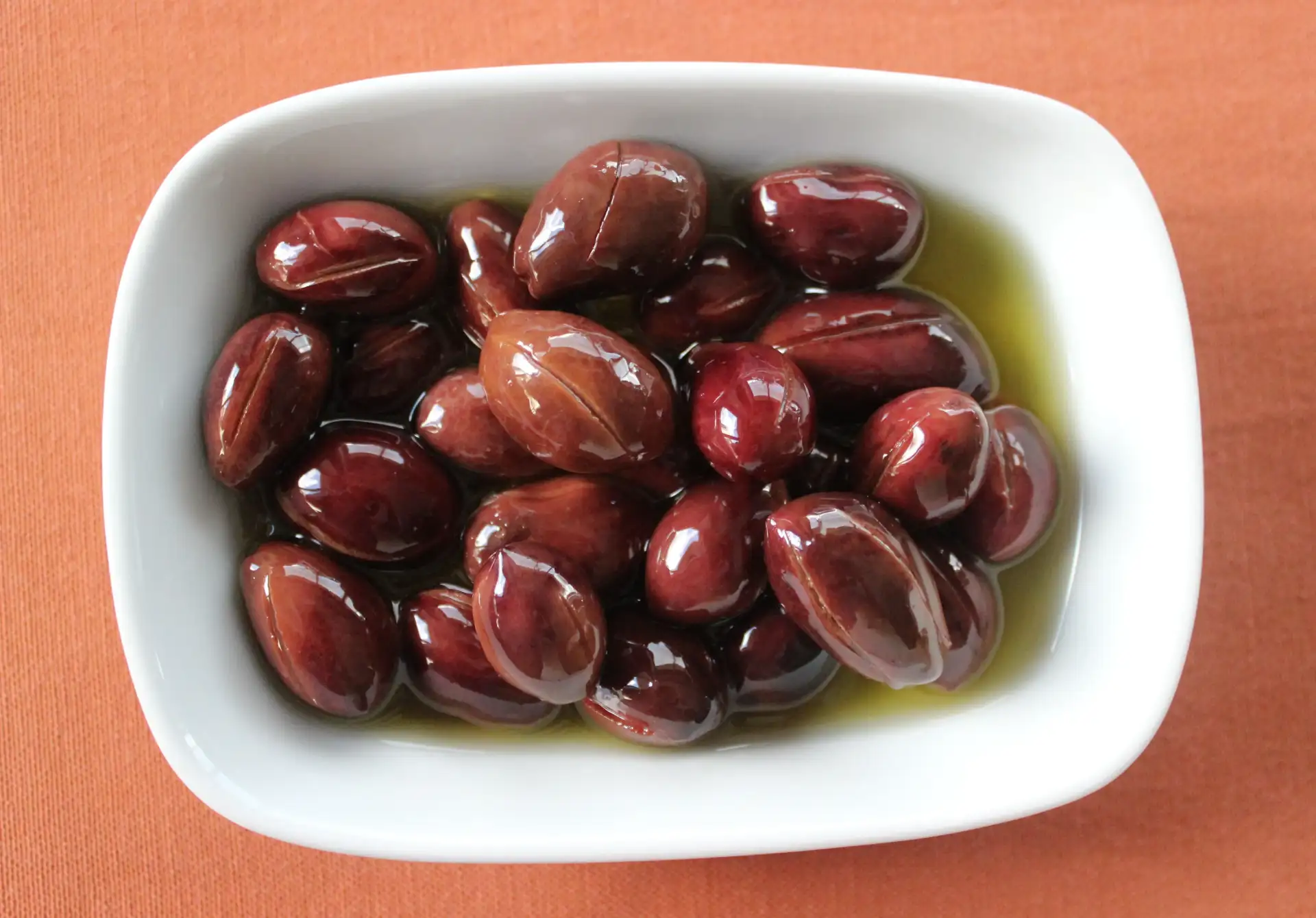 TÜRK PATENT VE MARKA KURUMU MİLAS YAĞLI ZEYTİNİNİ ASKIYA ÇIKARDI