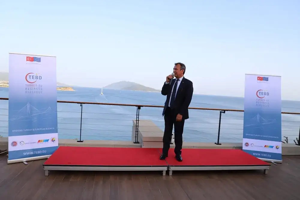 TÜRKİYE - AB İŞ DÜNYASI DİYALOGU KAPSIMINDA					  TÜRKİYE'DEN VE AB'DEN ODA VE BORSA YÖNETİCİLERİNE BODRUM'DA EĞİTİM - 1