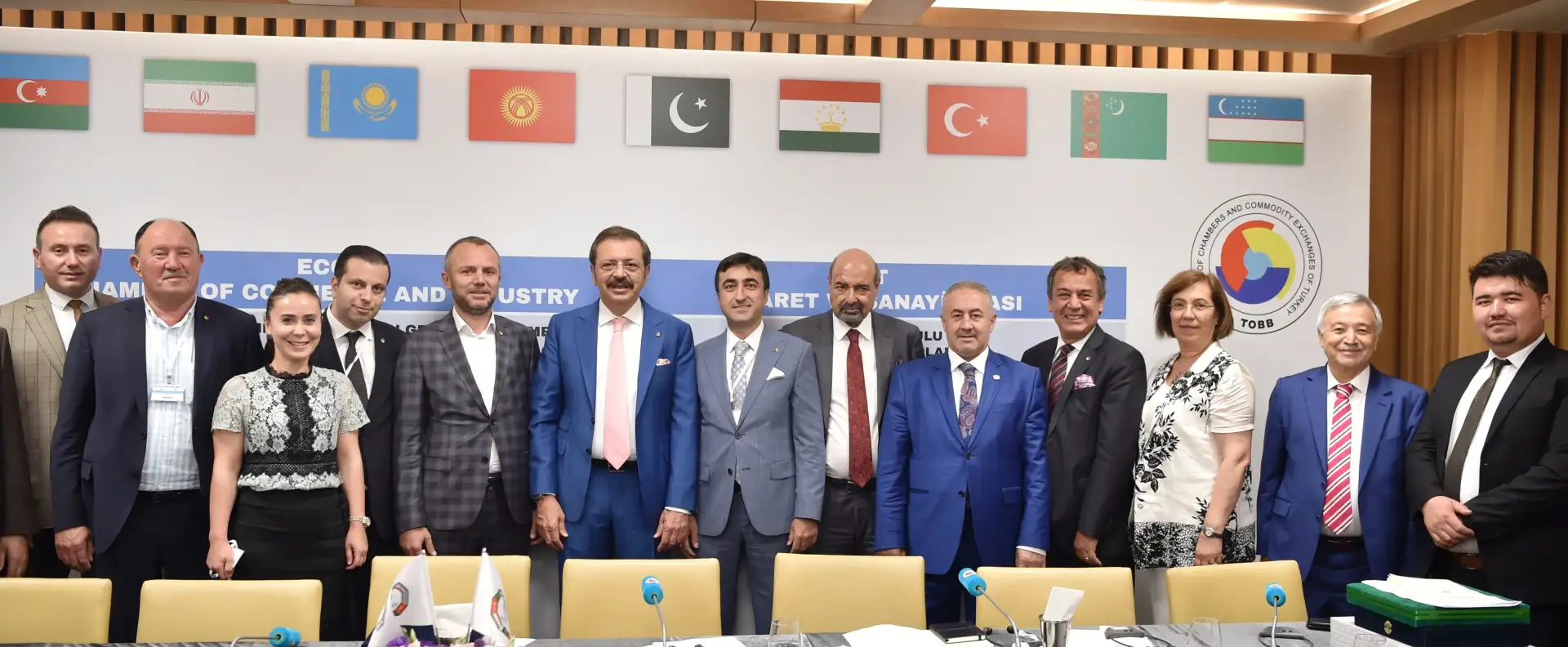 ECO ülkeleri arasında ticaret ve işbirliğinin geliştirilmesi istendi "TÜRKİYE DÜNYANIN ÖNDE GELEN İLK 10 TURİZM VE SAĞLIK TURİZMİ DESTİNASYONU İÇİNDE"